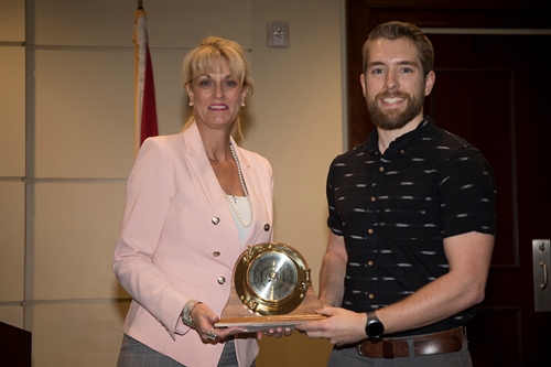 Daniel Martin receives the 2018 ExxonMobil Academic Award from Sheri Naramore.